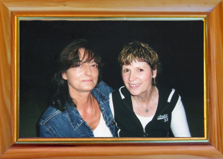Marlis & Gaby nach dem Konzert in Baabe auf Rügen im Sommer 2006