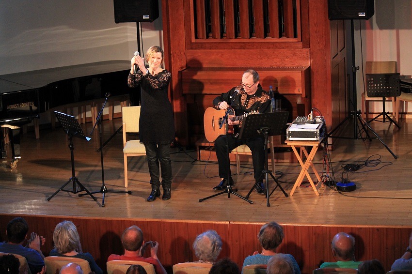 Gaby Rückert & Ingo Koster in der Konzerthalle Bad Freienwalde am 22.04.2018 (Foto © Reno Engel)